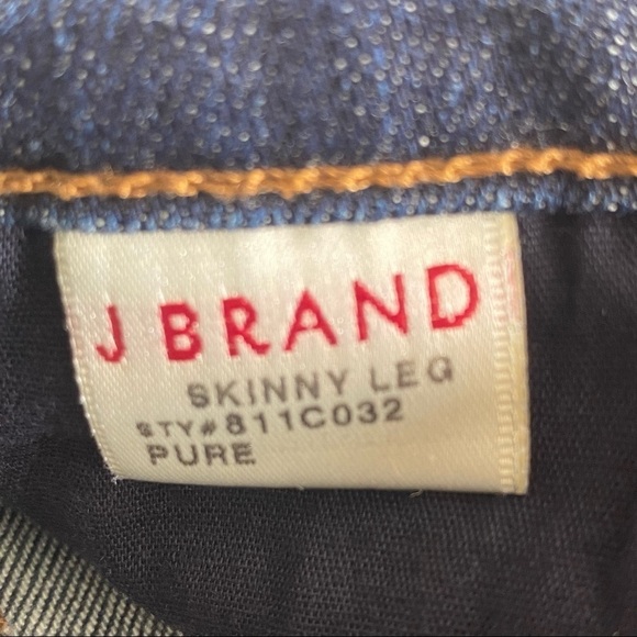 j BRAND SKINNY LEG JEANS - Picture 4 of 7